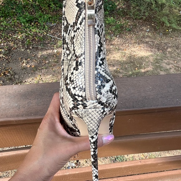 Elisabeth Tang Booties - Picture 2 of 6